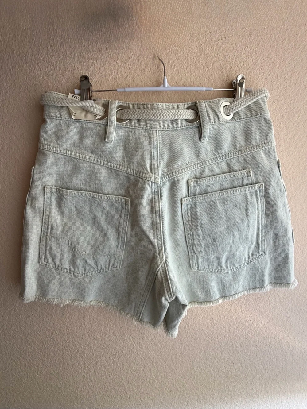 NWOT Free People We The Free Moxie Barrel Jean Shorts size 26 Denim Rope Waist